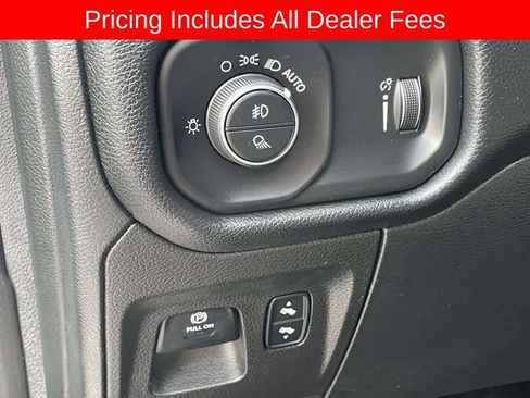 Used 2022 RAM 1500 Big Horn AWD/4WD image 19