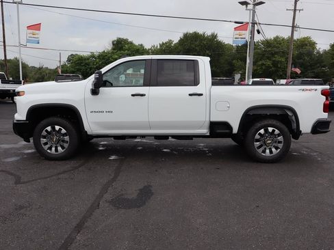 New 2025 Chevrolet Silverado 2500 Custom w/ Custom Value Package image 19