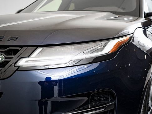 Certified 2023 Land Rover Range Rover Evoque R-Dynamic SE image 14