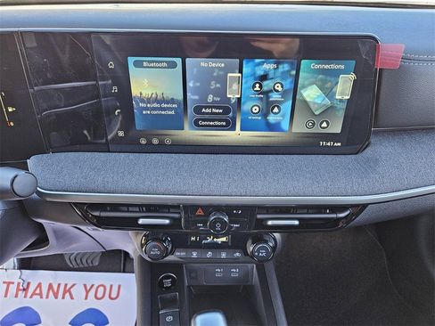 New 2026 Nissan Kicks SV image 10