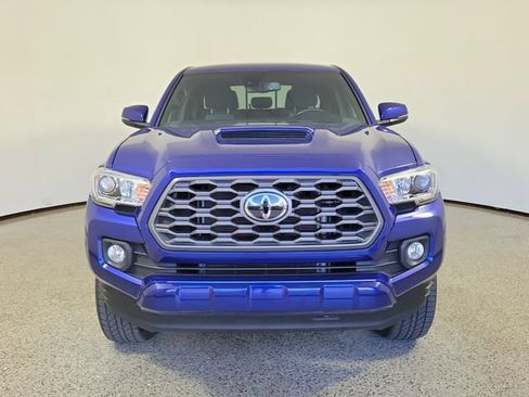 Used 2023 Toyota Tacoma TRD Sport AWD/4WD image 3