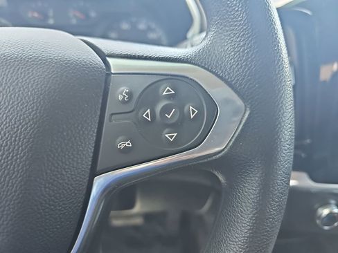 Used 2020 Chevrolet Traverse LS FWD image 22