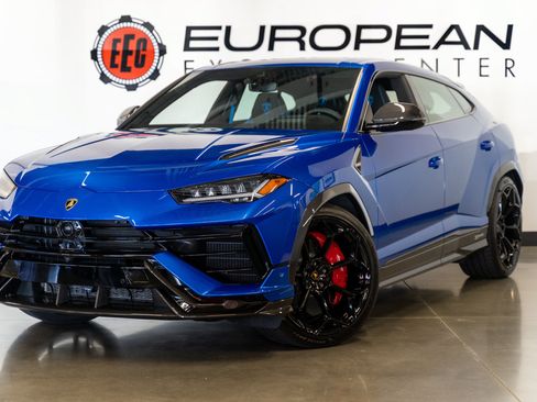 Used 2023 Lamborghini Urus Performante AWD/4WD image 9