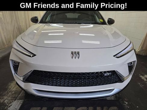 New 2026 Buick Envista Sport Touring w/ Studio Series image 2