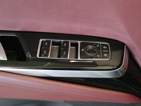 Certified 2025 Cadillac Escalade Premium Luxury RWD image 16