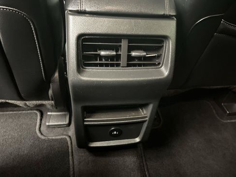 Used 2023 Ford Edge SEL AWD/4WD image 12