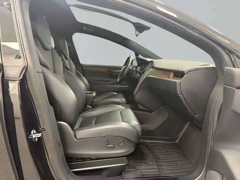 Used 2018 Tesla Model X 100D AWD/4WD image 12