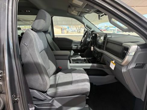 New 2026 Ford F250 XLT w/ FX4 Off-Road Package AWD/4WD image 11