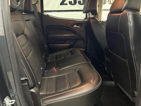 Used 2017 GMC Canyon Denali AWD/4WD image 12