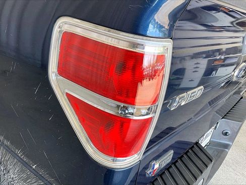 Used 2014 Ford F150 XLT w/ XLT Chrome Package image 13