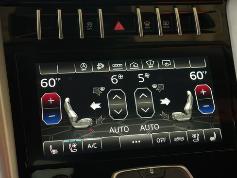 Used 2022 Lamborghini Urus AWD/4WD image 16