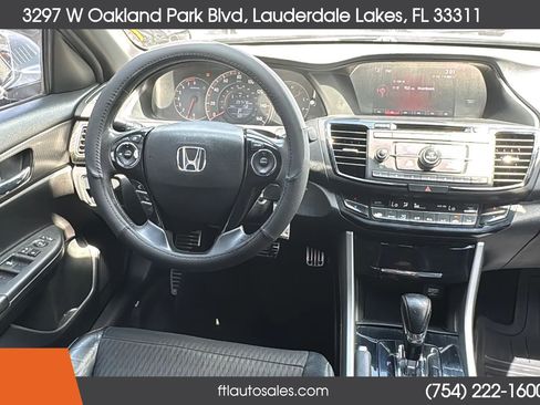 Used 2017 Honda Accord Sport image 27