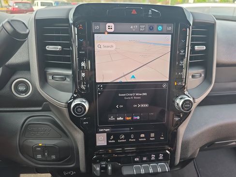 New 2026 RAM 3500 Tradesman AWD/4WD image 19