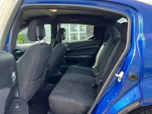 Used 2013 Dodge Avenger SE FWD image 17