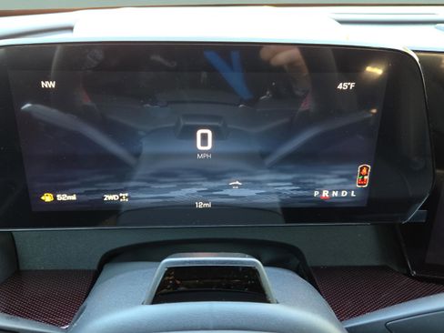 New 2026 Chevrolet Traverse RS w/ LPO, Floor Liner Package image 27