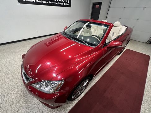 Used 2010 Lexus IS 350C image 17