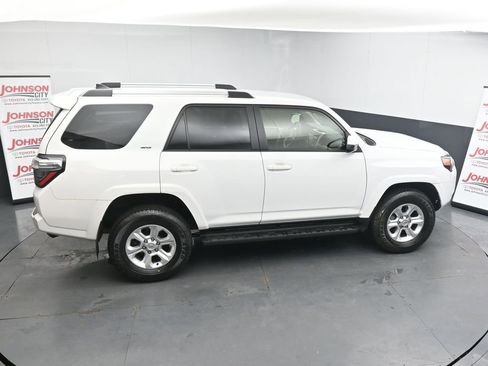 Used 2024 Toyota 4Runner SR5 image 31