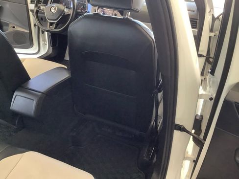 Used 2019 Volkswagen Jetta R-Line image 17