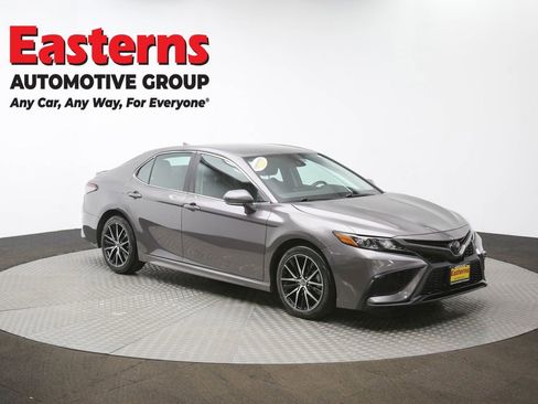 Used 2023 Toyota Camry SE image 48