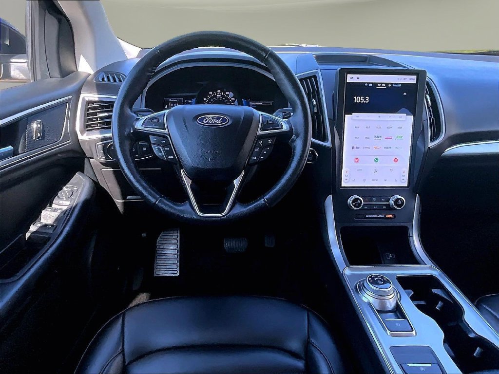 Used 2022 Ford Edge SEL AWD/4WD image 10