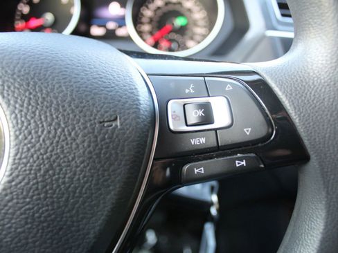 Used 2019 Volkswagen Tiguan S w/ Driver Assistance Package FWD image 18