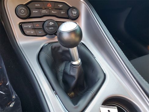 Used 2023 Dodge Challenger R/T image 28