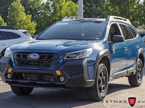 Used 2025 Subaru Outback Wilderness AWD/4WD image 16