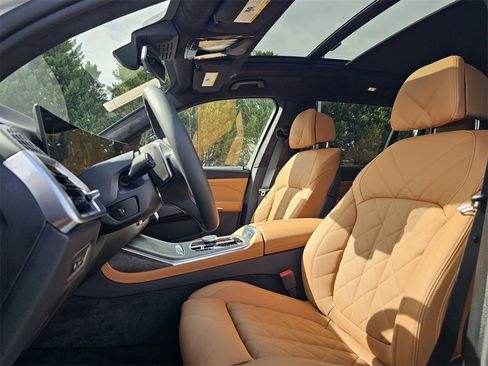 New 2026 BMW X7 xDrive40i image 14