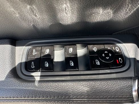 Certified 2020 Porsche Cayenne AWD/4WD image 18