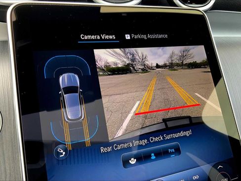 Certified 2025 Mercedes-Benz GLC 300 4MATIC image 8