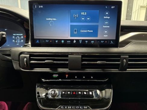 Used 2023 Lincoln Corsair Reserve w/ Equipment Group 201A AWD/4WD image 8