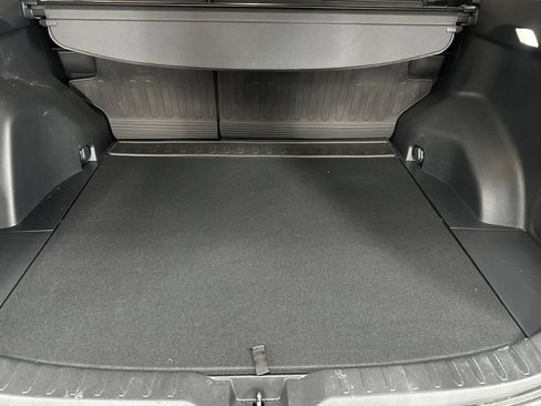 Certified 2025 Toyota RAV4 XLE AWD/4WD image 18