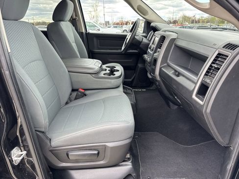 Used 2018 RAM 1500 Express w/ Express Value Package AWD/4WD image 24