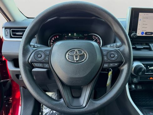 Used 2024 Toyota RAV4 LE AWD/4WD image 18
