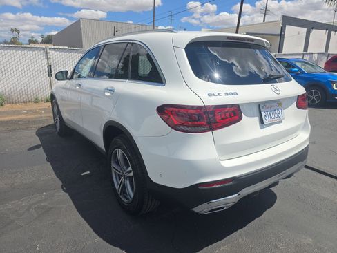 Used 2021 Mercedes-Benz GLC 300 image 8