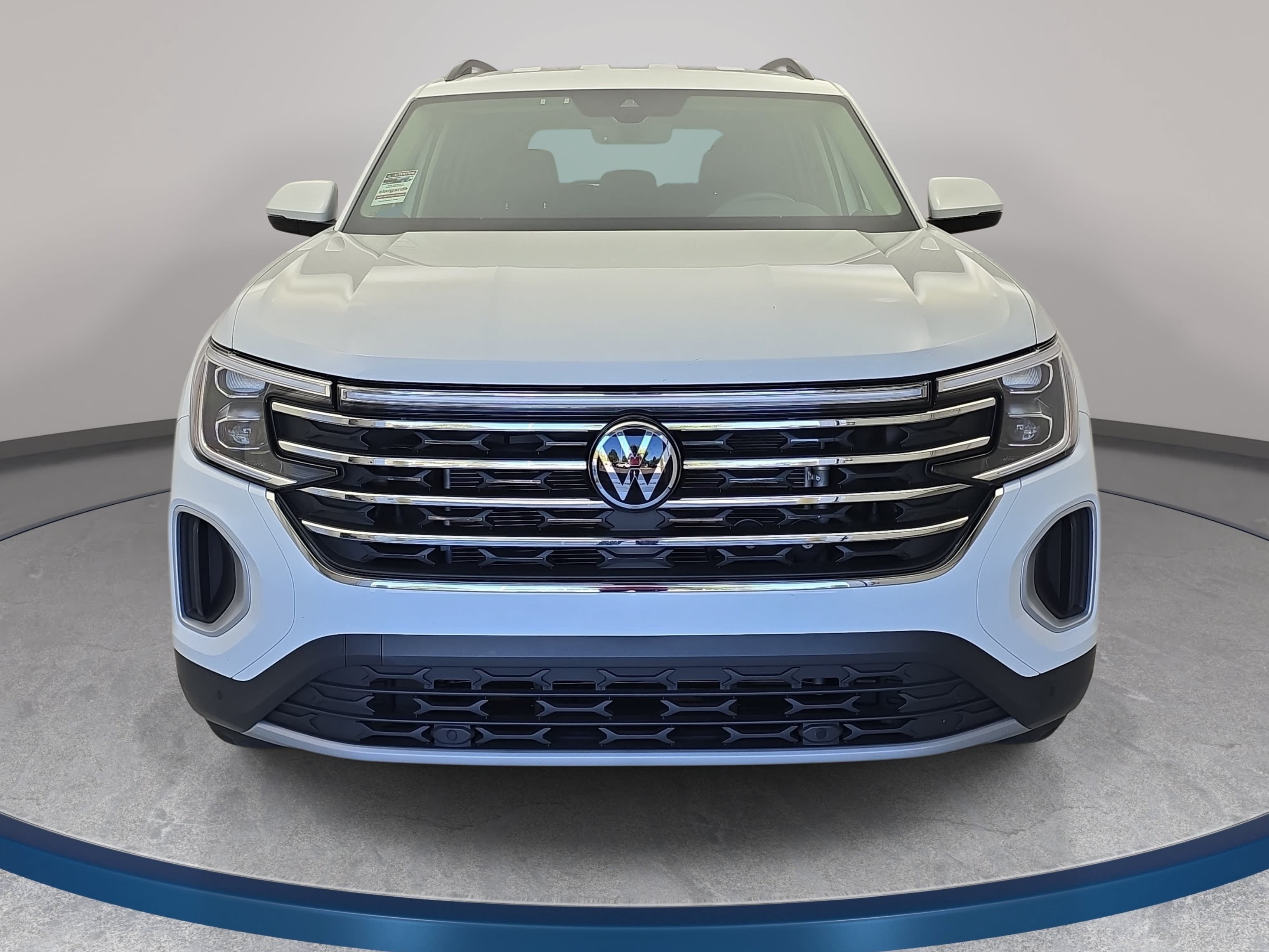 Certified 2024 Volkswagen Atlas SE AWD/4WD image 2