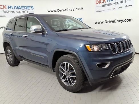 Used 2020 Jeep Grand Cherokee Limited image 3