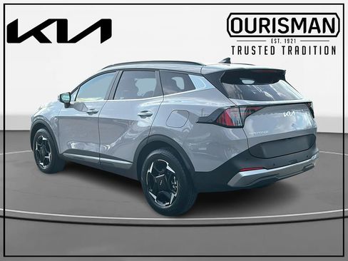 Certified 2026 Kia Sportage EX image 3