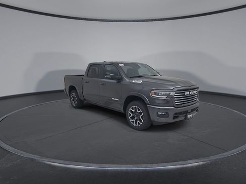 New 2026 RAM 1500 Laramie AWD/4WD image 3