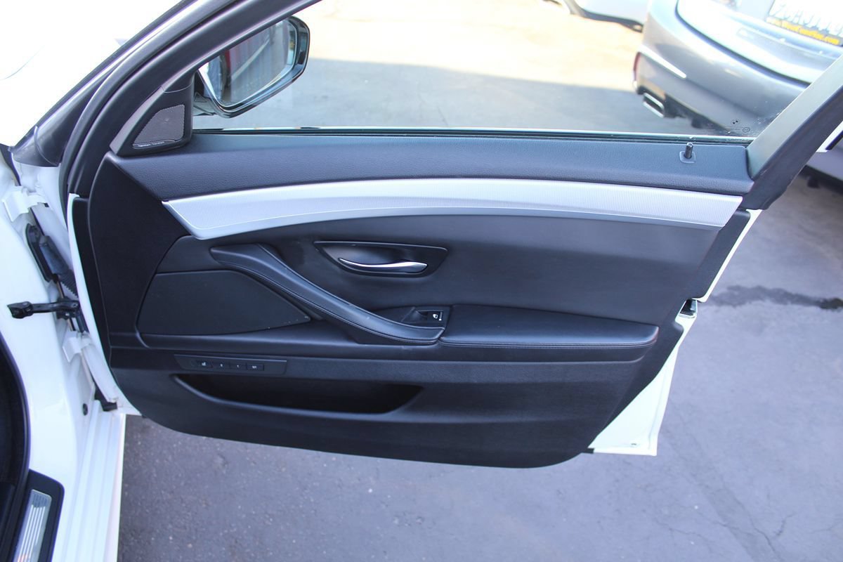 Used 2015 BMW M5 RWD image 20