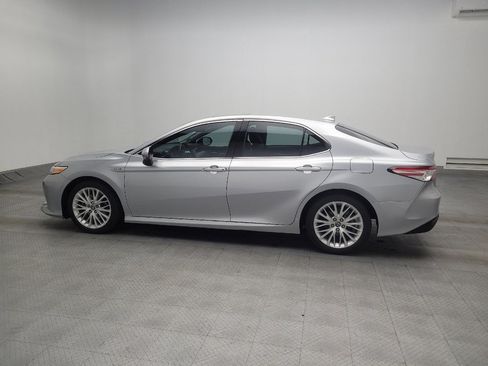 Used 2018 Toyota Camry XLE w/ Audio Package FWD image 3