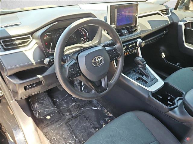 Used 2024 Toyota RAV4 XLE FWD image 12