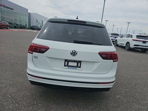 Used 2021 Volkswagen Tiguan SEL Premium R-Line AWD/4WD image 5