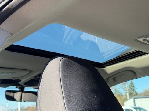 Used 2023 Subaru Outback Limited XT image 41