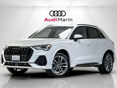 Certified 2025 Audi Q3 2.0T Premium w/ Convenience Package