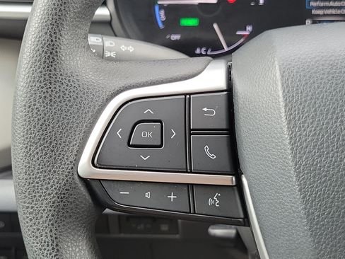 Used 2021 Toyota Sienna LE w/ LE Plus Package FWD image 25
