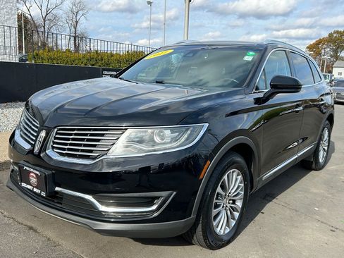 Used 2017 Lincoln MKX Select w/ Select Plus Package AWD/4WD image 1