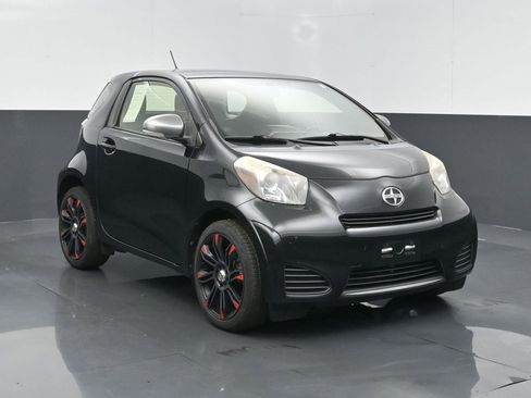 Used 2012 Scion iQ image 2