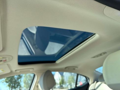 New 2026 Genesis G70 2.5T Prestige image 22