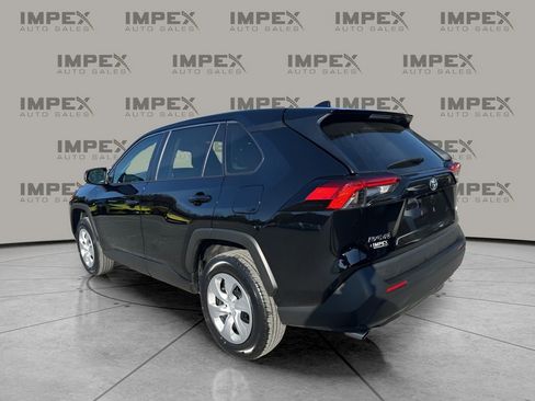 Used 2024 Toyota RAV4 LE image 3